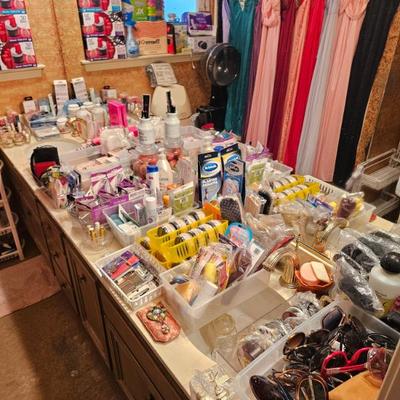 Sale Photo Thumbnail #182