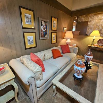 Sale Photo Thumbnail #46