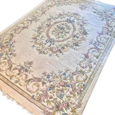 Ivory Floral Wool Blend Rug, Hand Made in India (11.5 x 8 ft)