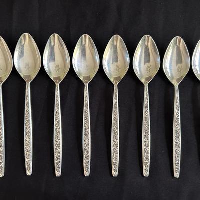 Eight Sterling Silver Spoons (33.53g Each) - Valencia by International Silver