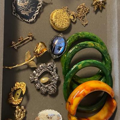 Sale Photo Thumbnail #245