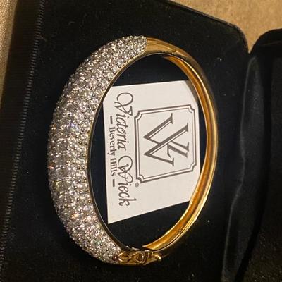 Sale Photo Thumbnail #217