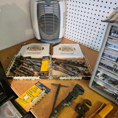 Sale Photo Thumbnail #20: Tools!