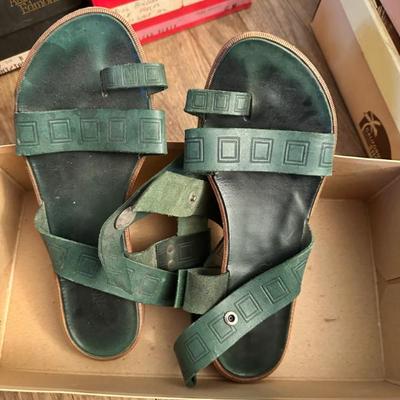 Sale Photo Thumbnail #114