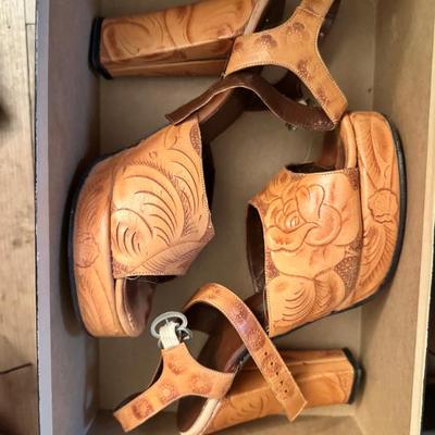 Sale Photo Thumbnail #118