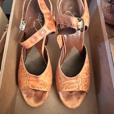 Sale Photo Thumbnail #117