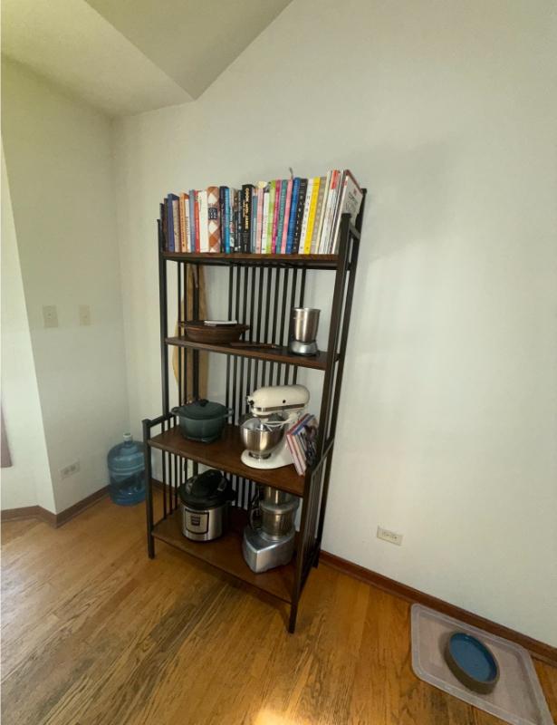 Sale Photo Thumbnail #4