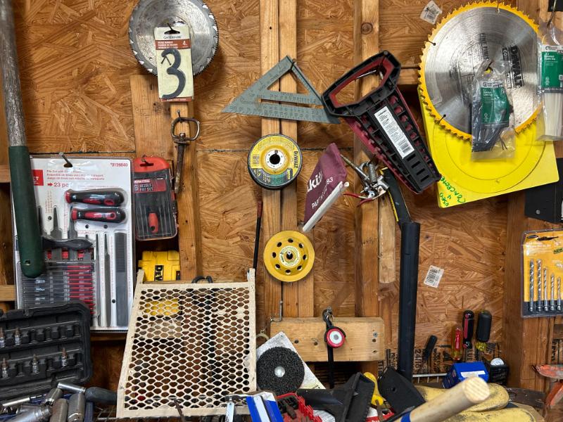 Sale Photo Thumbnail #129