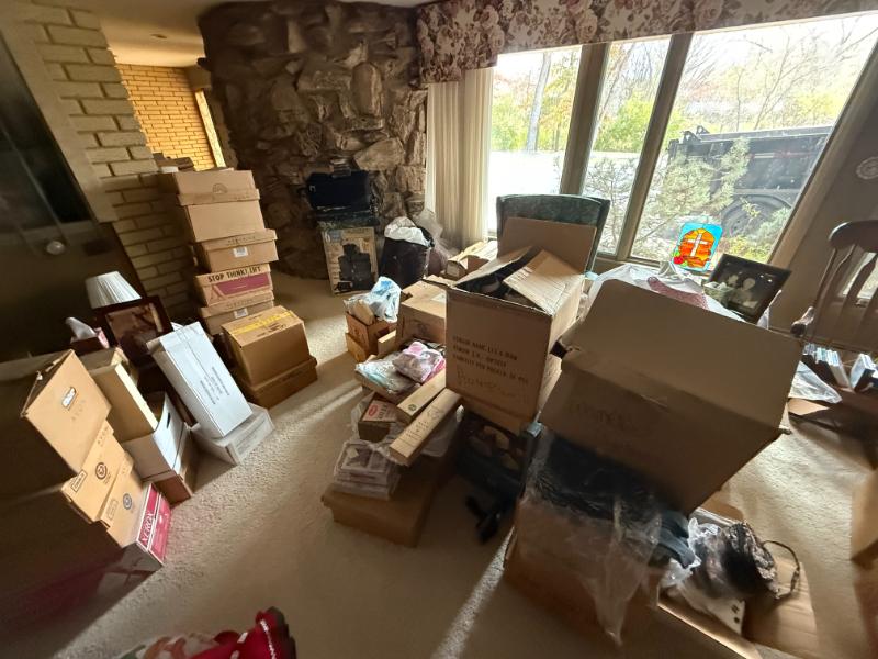 Sale Photo Thumbnail #6