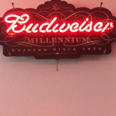 Sale Photo Thumbnail #27: Budweiser neon signs 