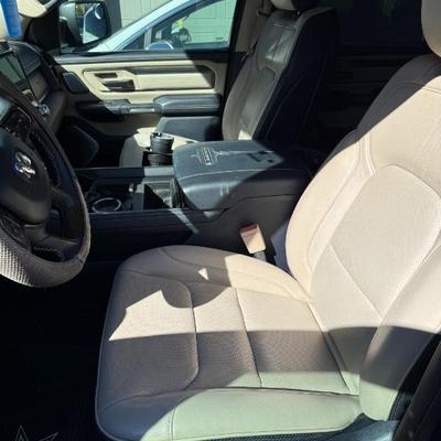 Sale Photo Thumbnail #2: 2019 Dodge 1500 Limited