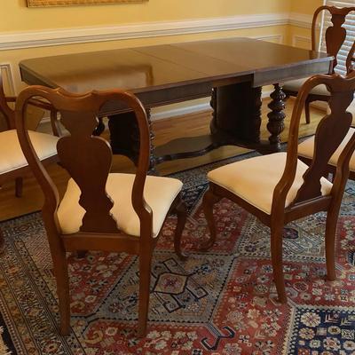 Vintage Dining Table with Butterfly Leaf & Six Chairs