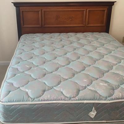 Asian-Style Wooden Bed with Serta Mattress Set