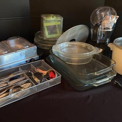 Kitchen Appliances & Cookware Collection Featuring Black+Decker, Nostalgia & Pyrex