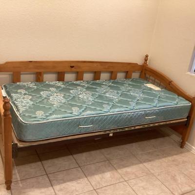 Sale Photo Thumbnail #172