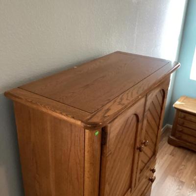 Sale Photo Thumbnail #128