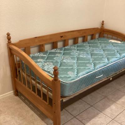 Sale Photo Thumbnail #173