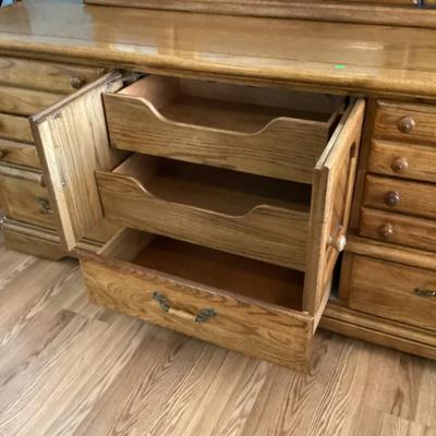 Sale Photo Thumbnail #105