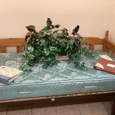 Sale Photo Thumbnail #16