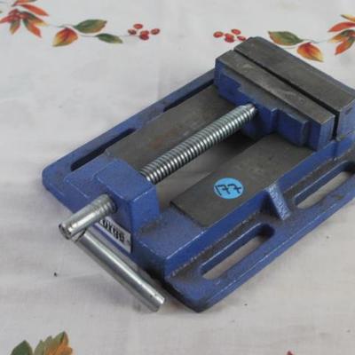 Sale Photo Thumbnail #262