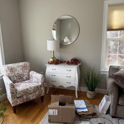 Sale Photo Thumbnail #2