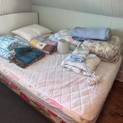 Sale Photo Thumbnail #110