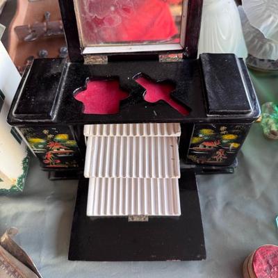 Sale Photo Thumbnail #151