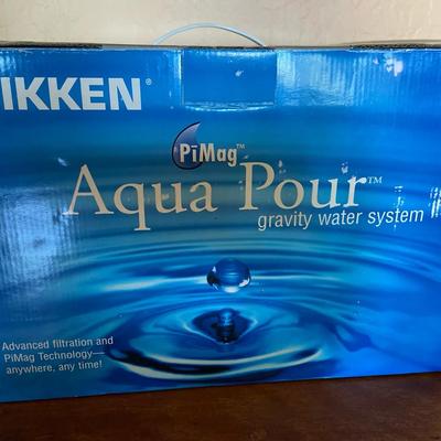 Nikken PiMag Aqua Pour Gravity Water System