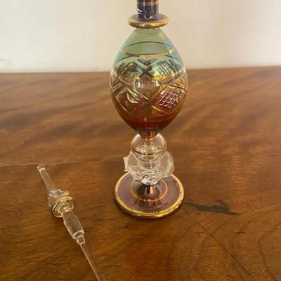 Delicate Glass Perfume Bottle 