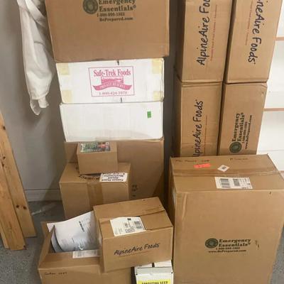 Emergency Essentials Food