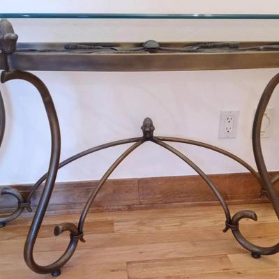 Metal Entry Table W/Glass Top