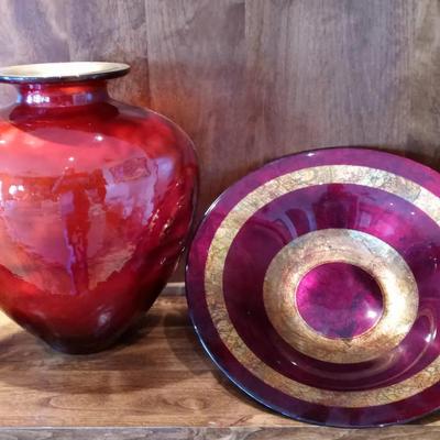 Large Red Decorative Vase & Bowl. 14x7x14/14"