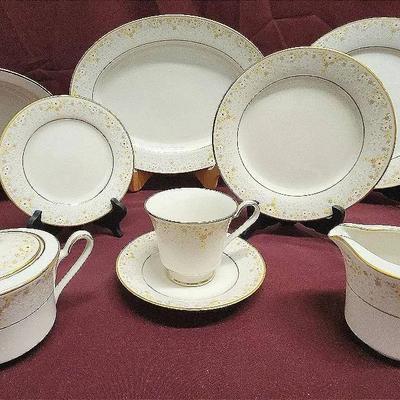 Noritake Ivory China Set