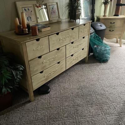 Sale Photo Thumbnail #27