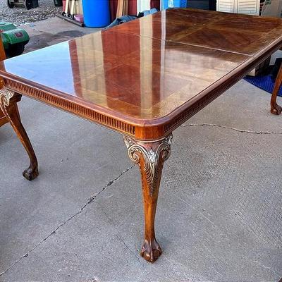 “Drexel Heritage” Hollywood Regency Dining Table 
