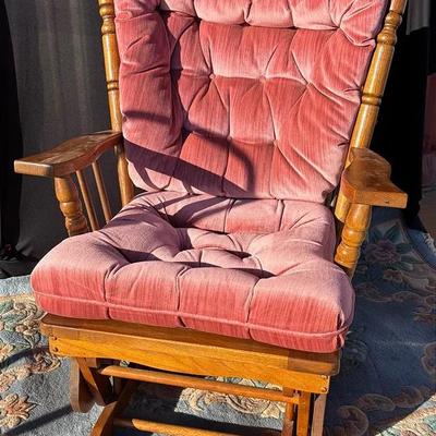 “Best Chairs Inc.” Glider Rocking Chair 