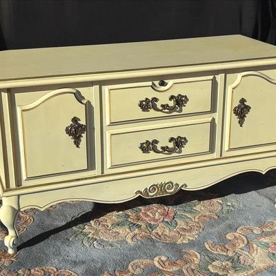 “Lane Furniture” French Provincial Chest 