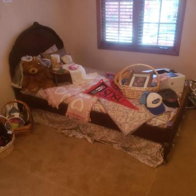 Sale Photo Thumbnail #151