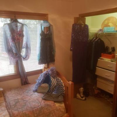 Sale Photo Thumbnail #181