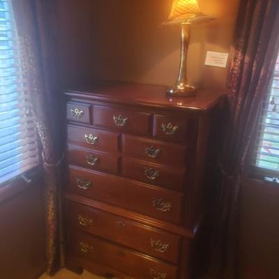 Sale Photo Thumbnail #171