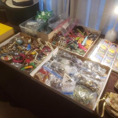 Sale Photo Thumbnail #11