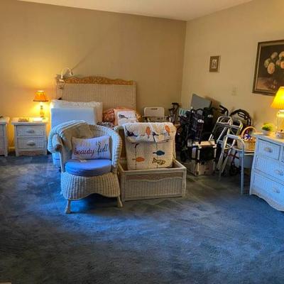 Sale Photo Thumbnail #7