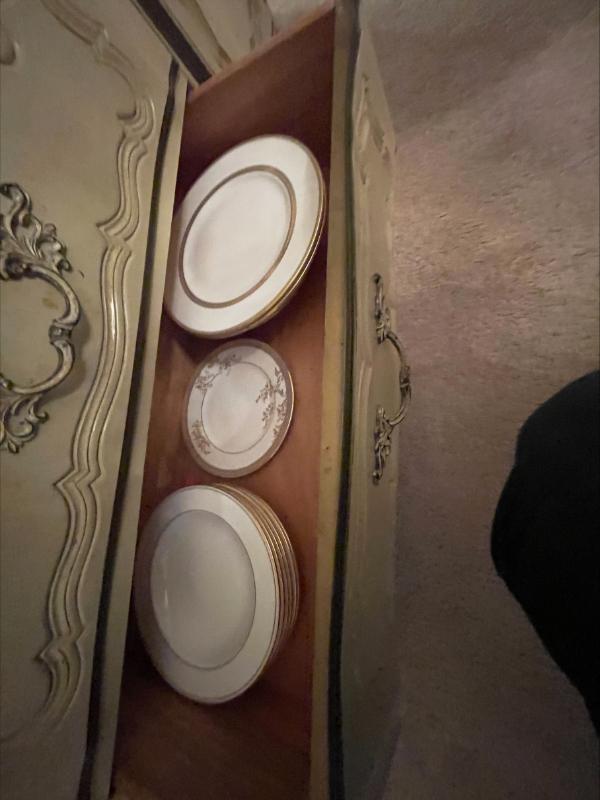 Sale Photo Thumbnail #14