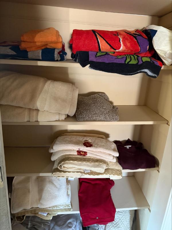 Sale Photo Thumbnail #44