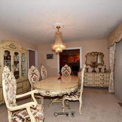 091 dining room