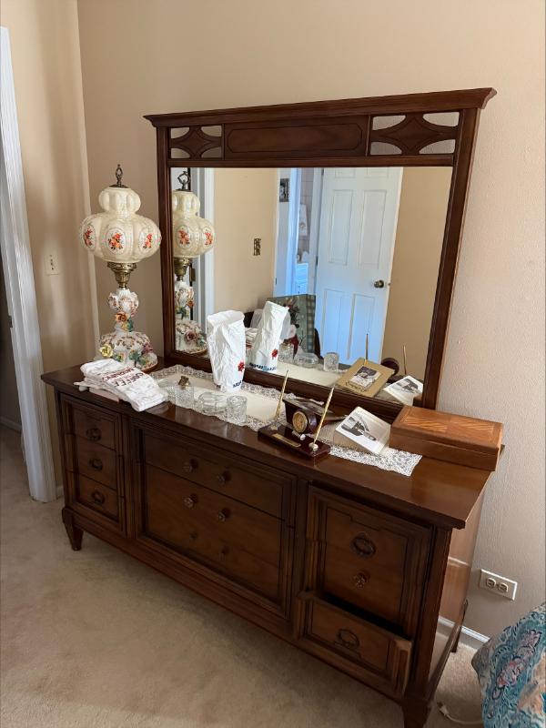 Sale Photo Thumbnail #38