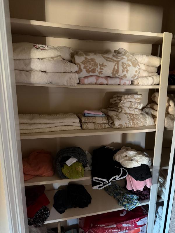 Sale Photo Thumbnail #45