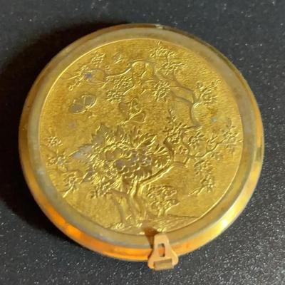 Gold tone Vintage  Compact 