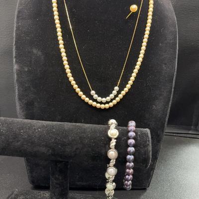 Faux Pearl Jewelry 