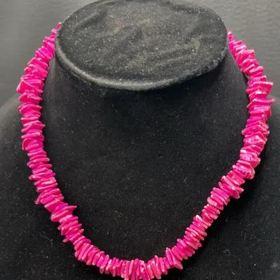 Pink She’ll Necklace 